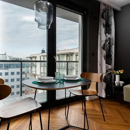 Konstruktorska By Renters Prestige Apartmán Varšava