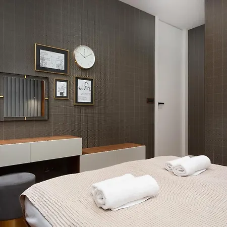 Apartmán Konstruktorska By Renters Prestige