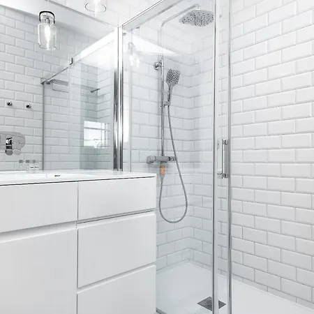 Konstruktorska By Renters Prestige